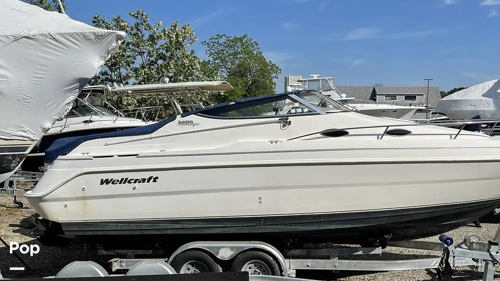 2000 Wellcraft martinique 2600