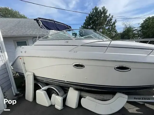 Rinker 270 Fiesta Vee