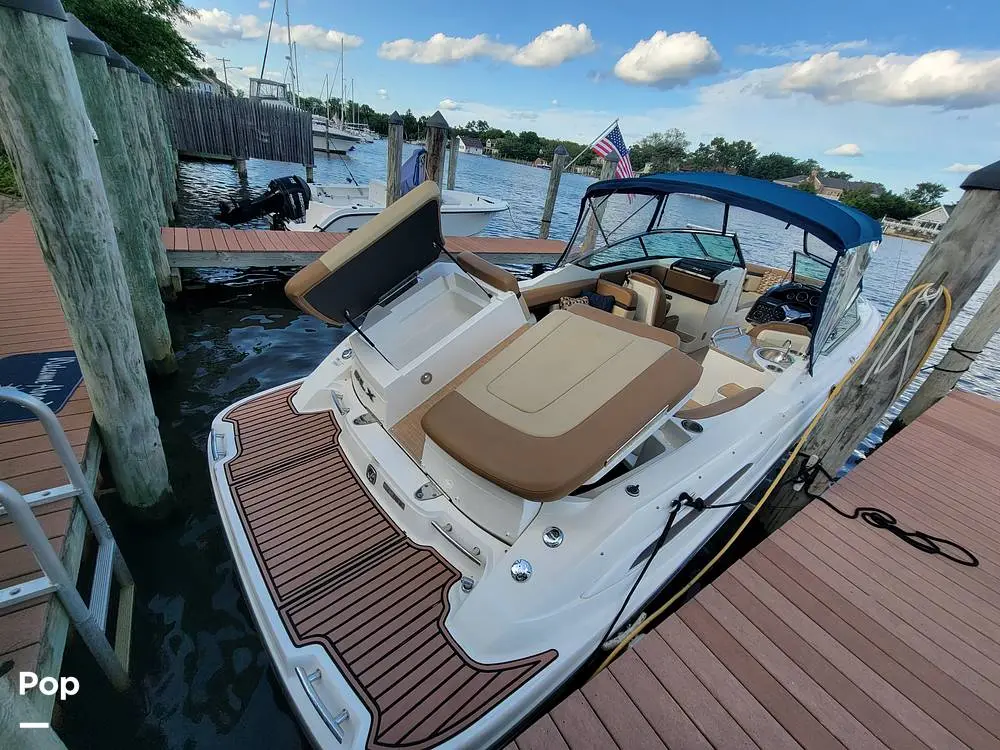 2014 Sea Ray slx 270