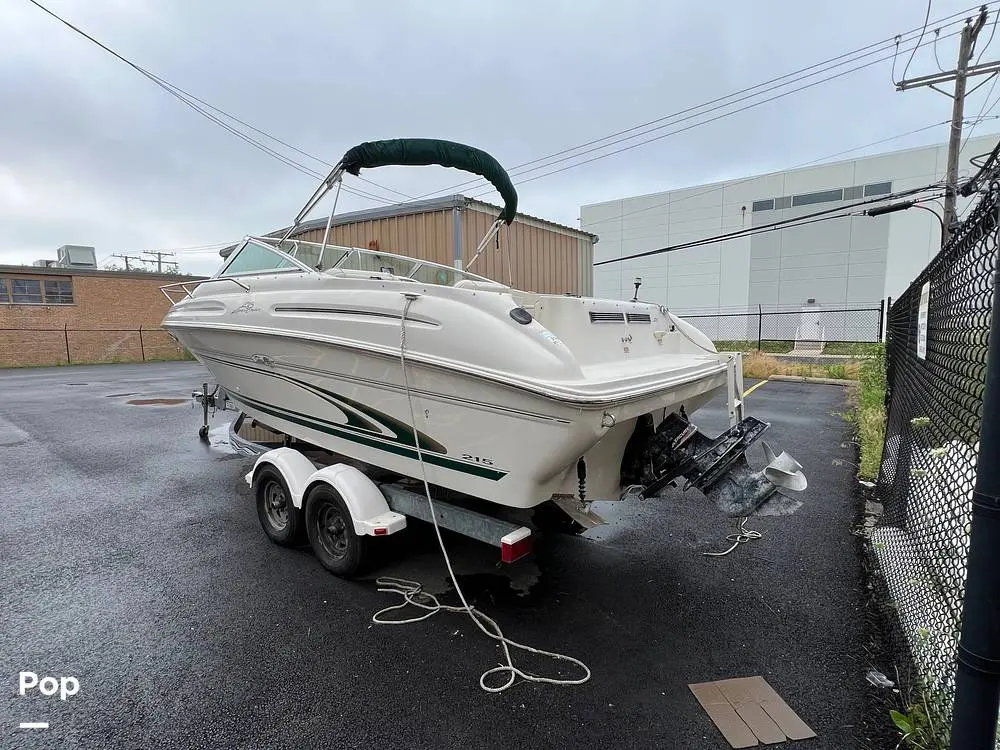 2001 Sea Ray 215 express cruiser