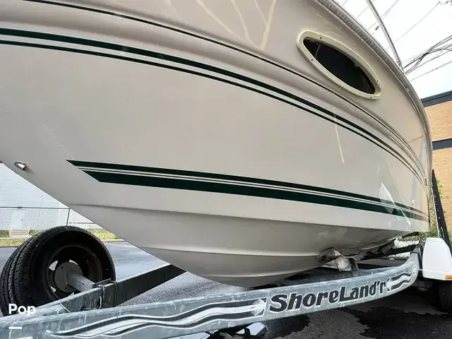 Sea Ray 215 Express Cruiser