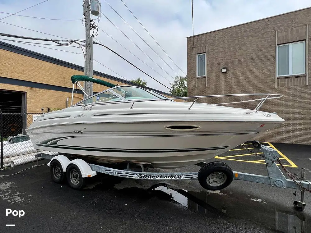 2001 Sea Ray 215 express cruiser