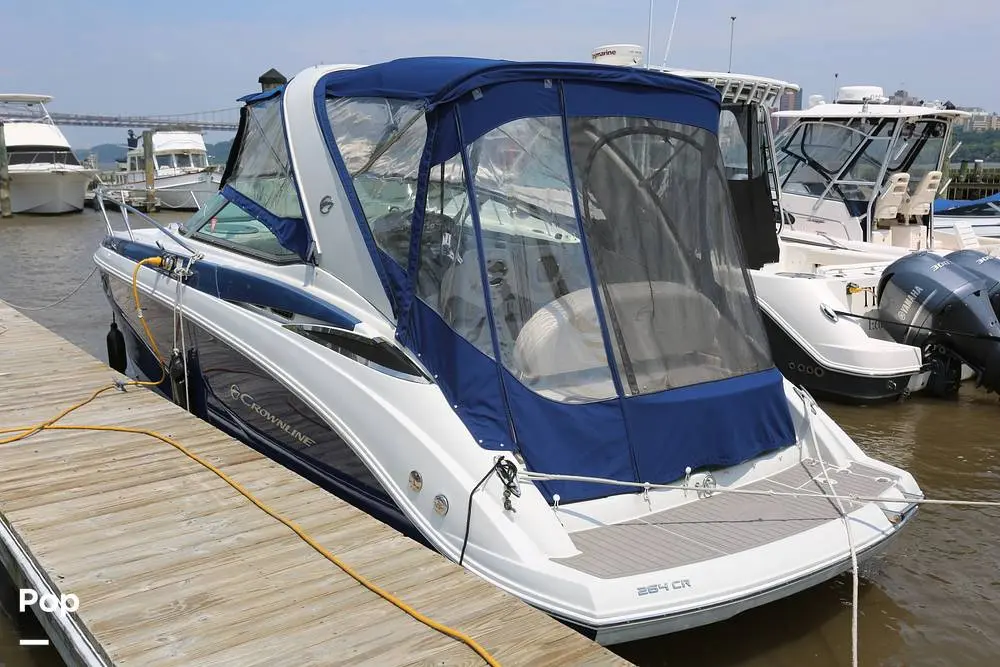 2018 Crownline 264cr