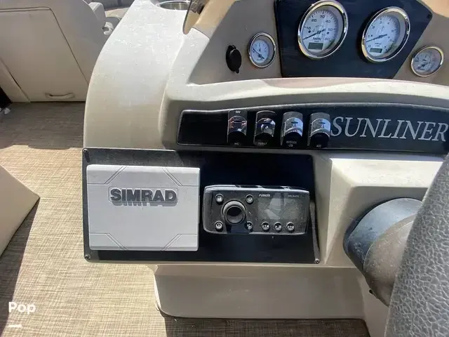 Harris Boats Sunliner 250