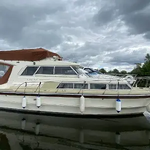 1976 Birchwood Boats 33 Sport