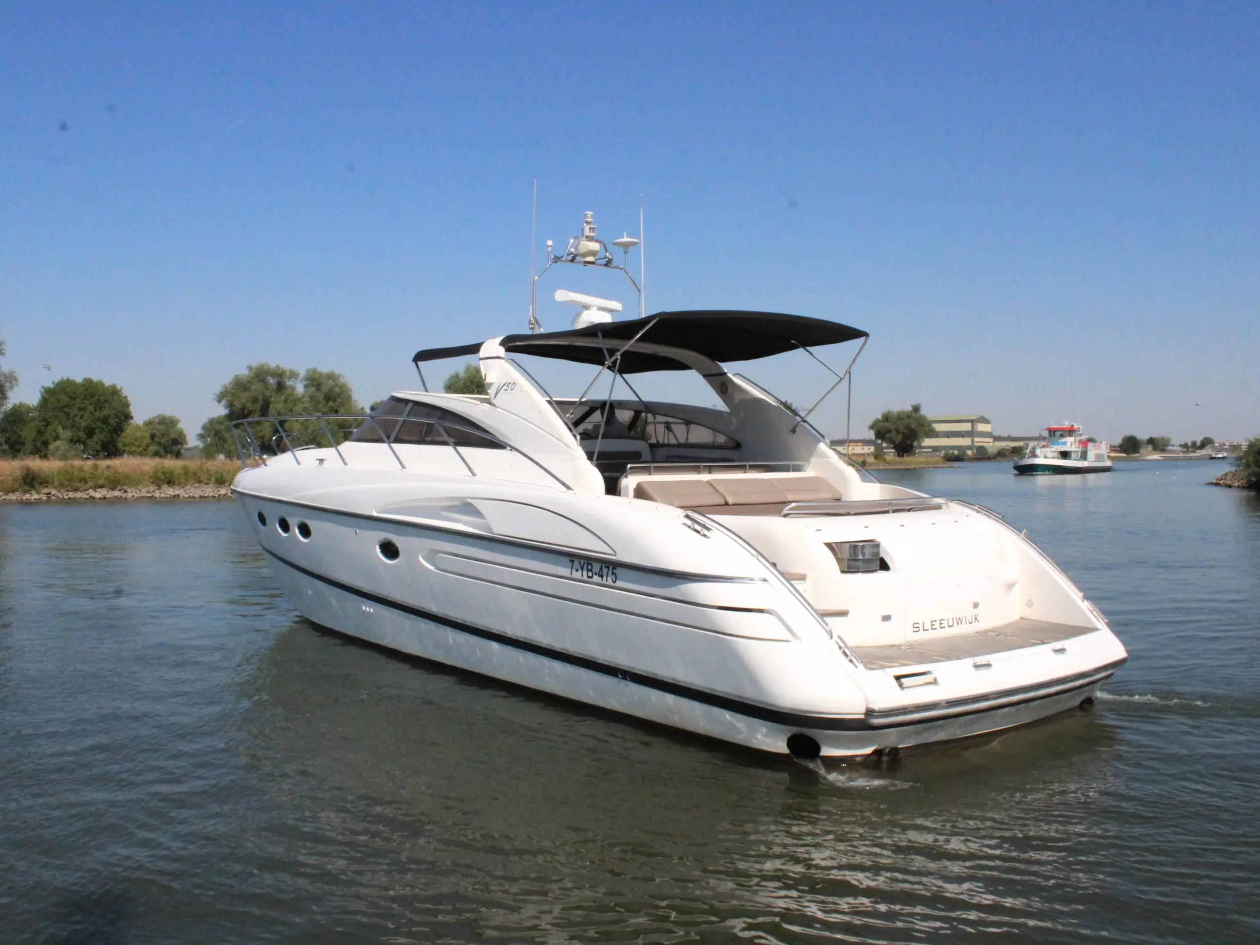 2003 Princess v50