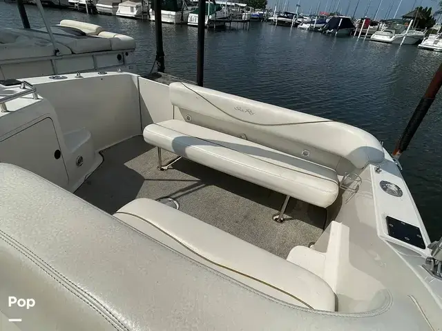 Sea Ray 240 Sundancer