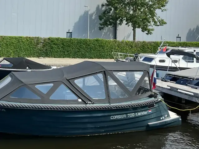 Corsiva 700 Tender