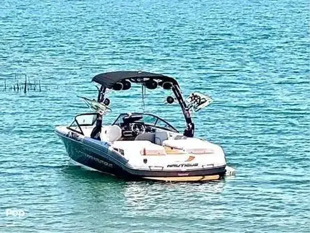 Super Air Nautique 230 Team Edition