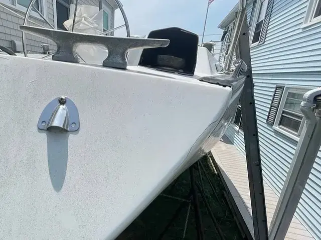 Catalina 38