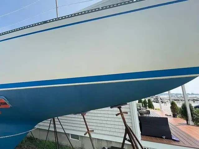 Catalina 38