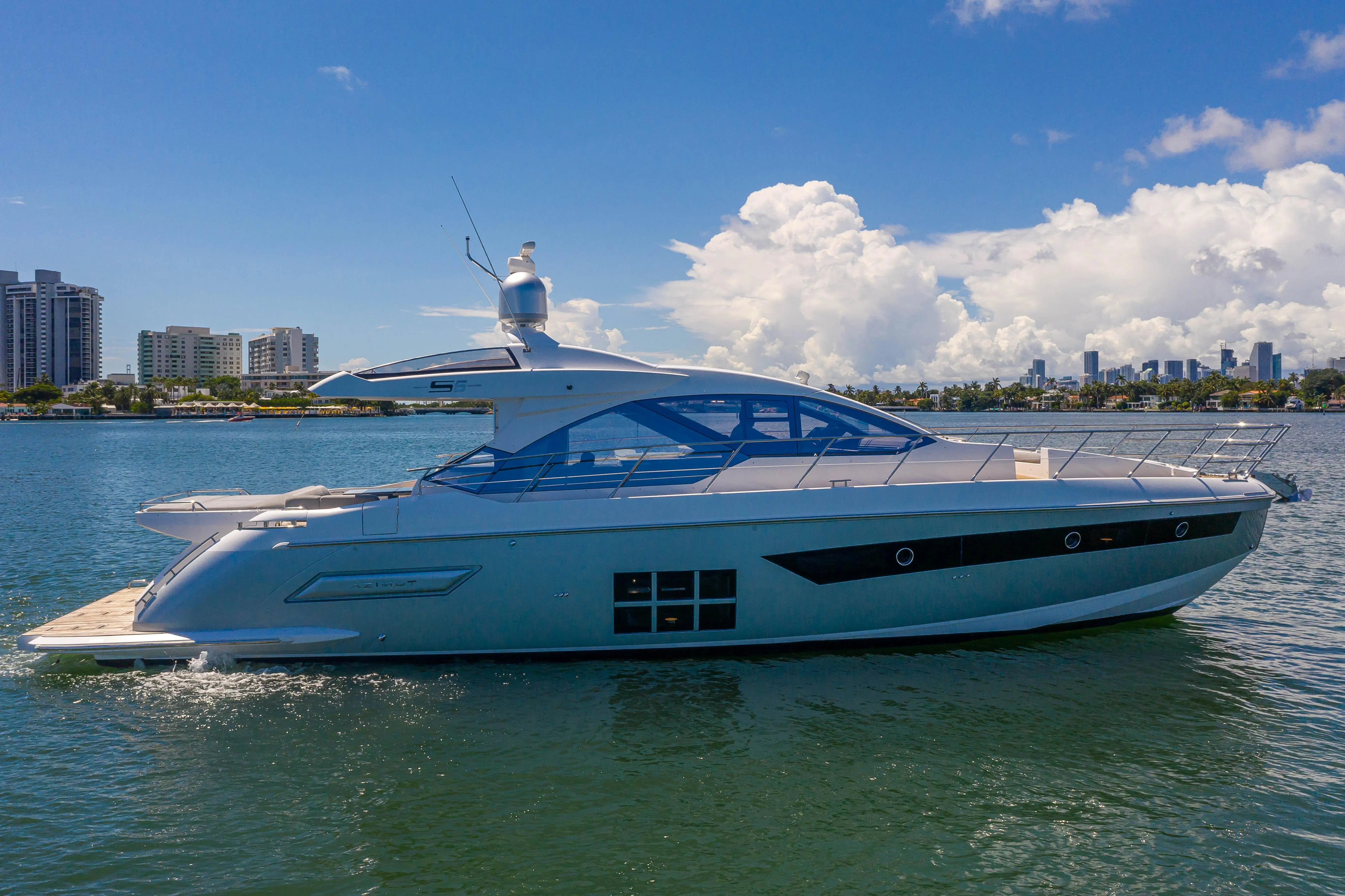 2019 Azimut 60