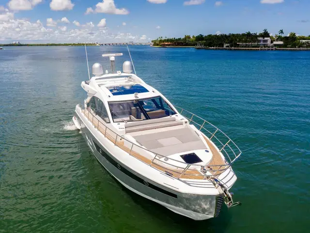 Azimut 60