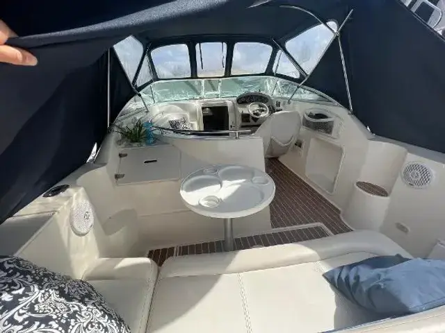 Rinker 270 Fiesta Vee