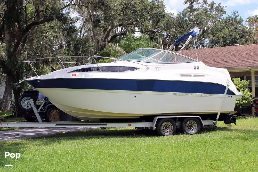 2007 Bayliner 245 cruiser