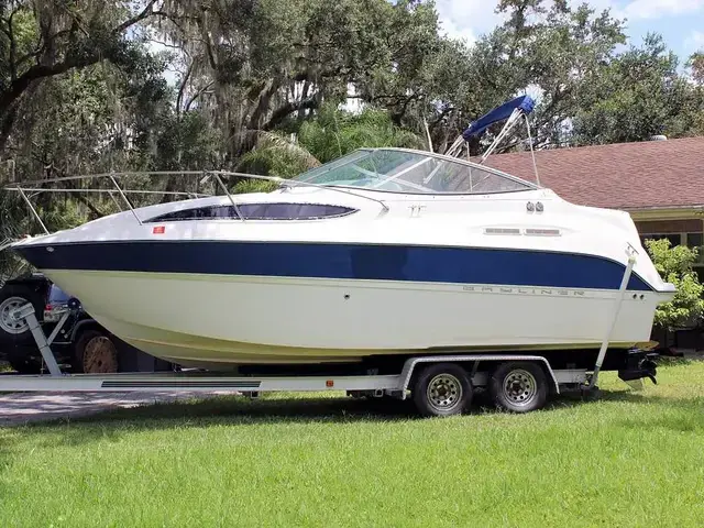 Bayliner 245 Cruiser