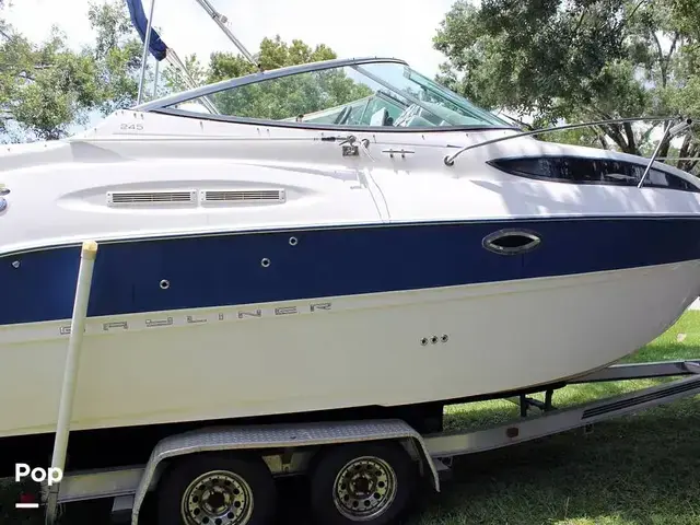 Bayliner 245 Cruiser