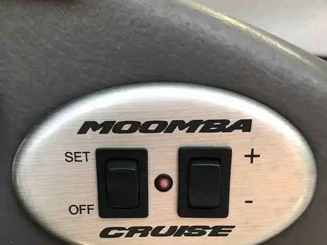 Moomba Outback V