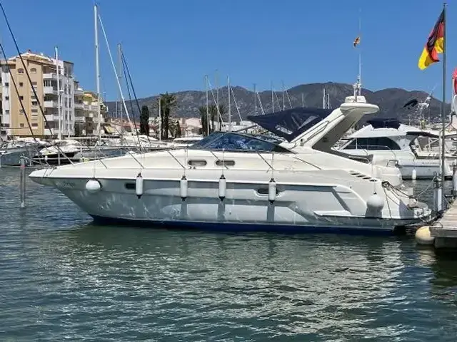 Sealine S37 Sports Cruiser