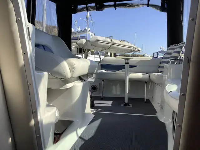 Crownline 242 Cr