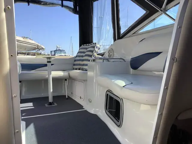 Crownline 242 Cr