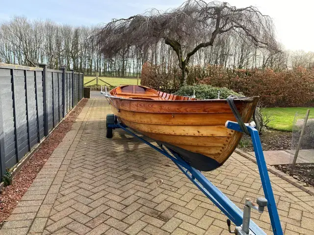 Custom Boats Rowing skiff