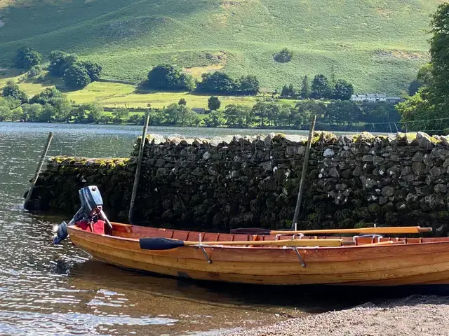 Custom Boats Rowing skiff