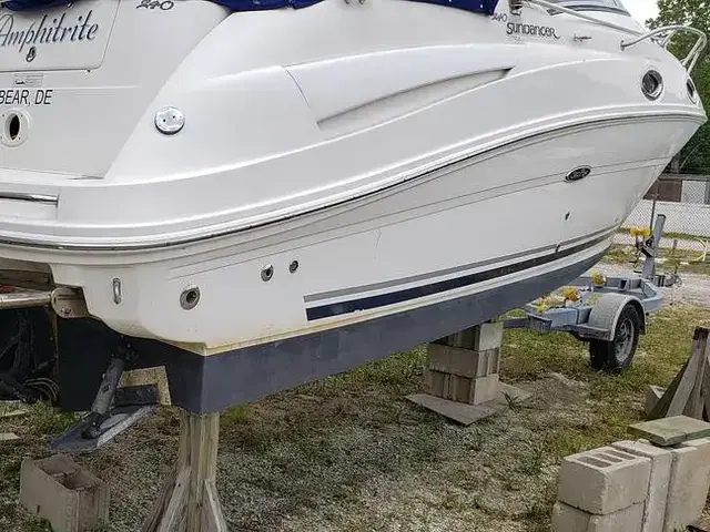 Sea Ray 240 Sundancer