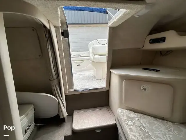 Sea Ray 215 Weekender