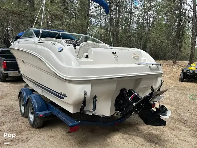 Sea Ray 215 Weekender