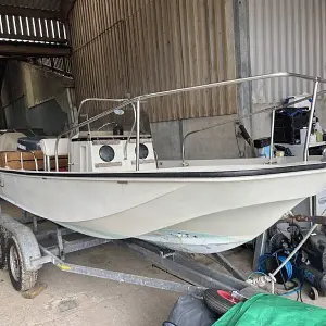 1993 Boston Whaler Montauk 17