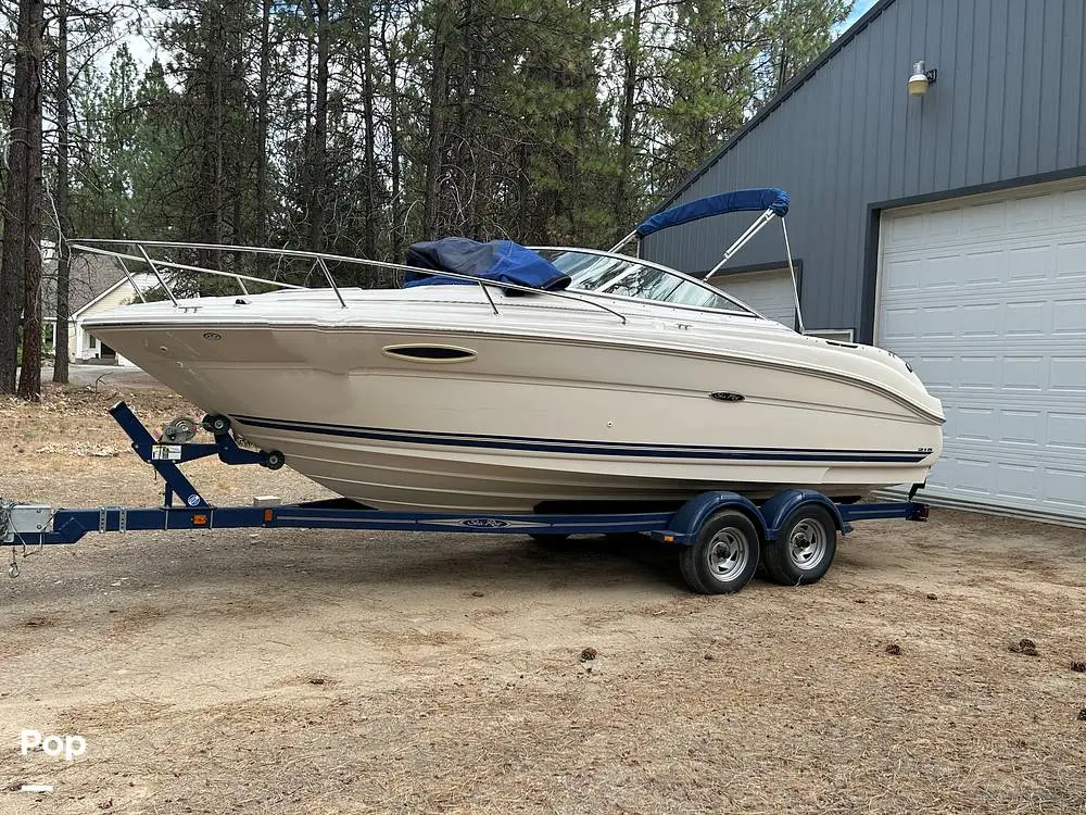 2004 Sea Ray 215 weekender