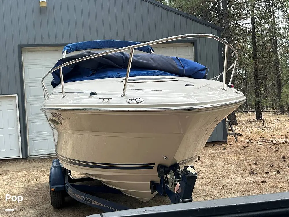 2004 Sea Ray 215 weekender