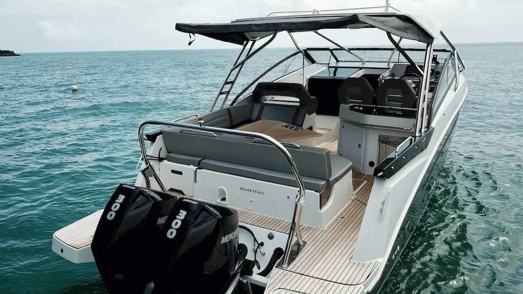 2022 Beneteau flyer 10