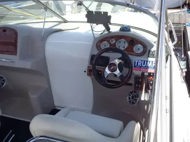 Rinker 282 Captiva