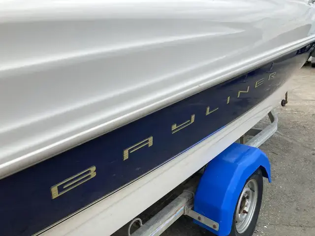 Bayliner 2052 Capri Cuddy