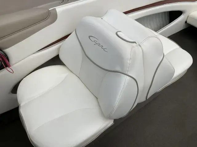 Bayliner 2052 Capri Cuddy