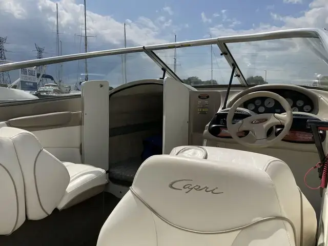 Bayliner 2052 Capri Cuddy