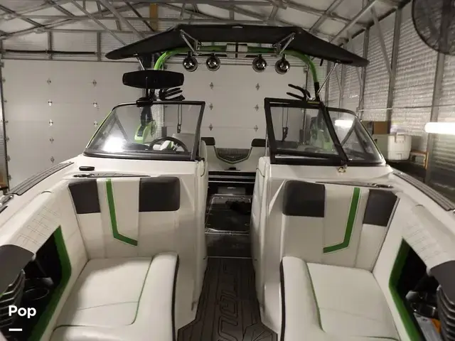 Nautique G23