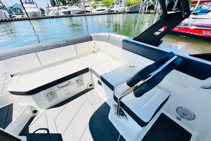 Bayliner DX 2250