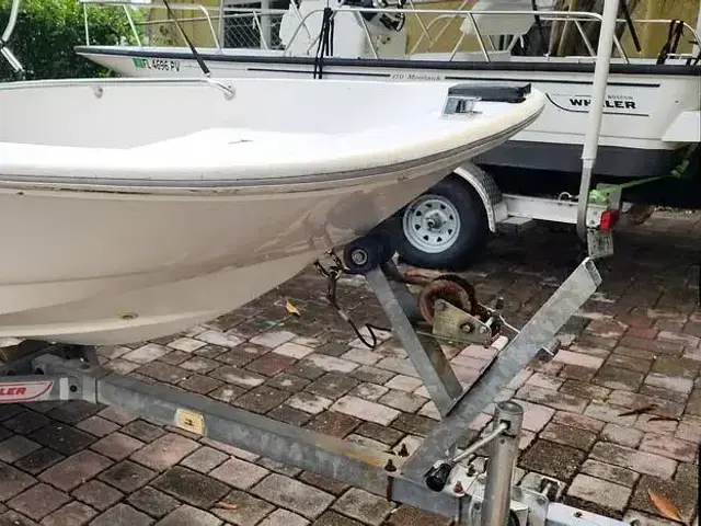 Boston Whaler 130 Super Sport