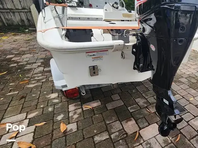 Boston Whaler 130 Super Sport