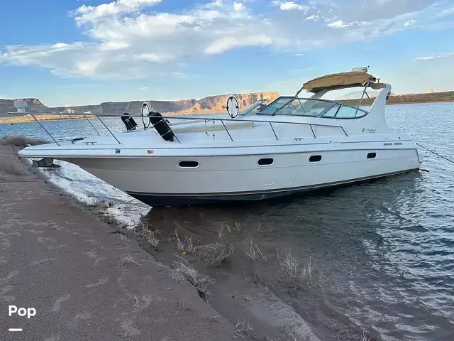 Cruisers Yachts 3375 Espirit