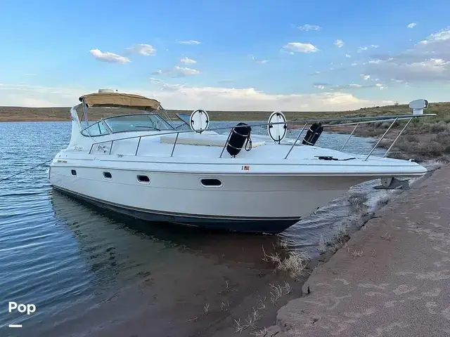 Cruisers Yachts 3375 Espirit