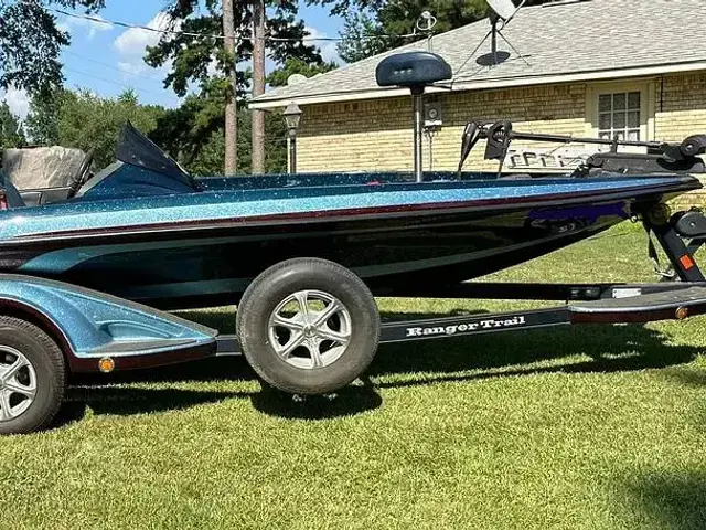 Ranger Boats Z519 Comanche