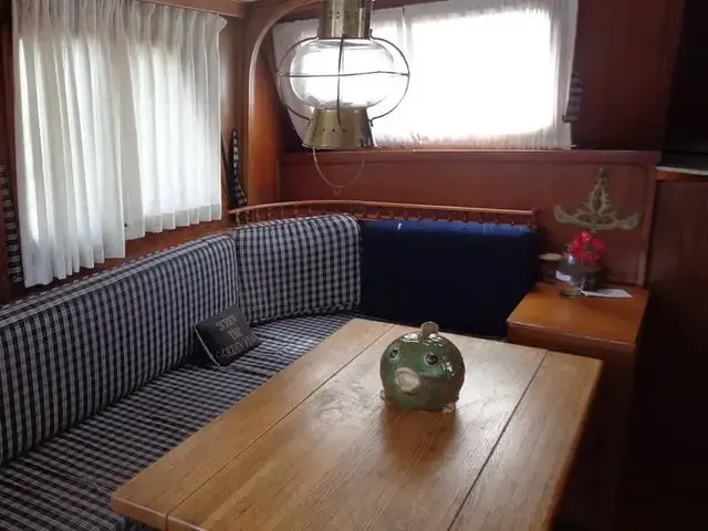 Albin 43 Trawler