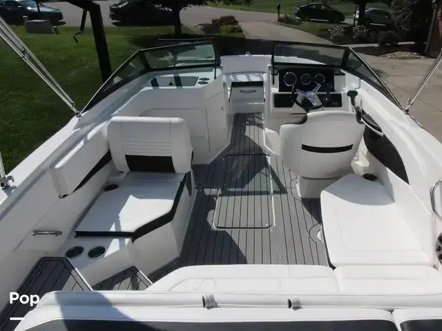 Sea Ray 210 Spx