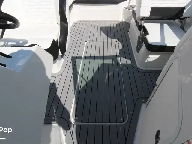 Sea Ray 210 Spx