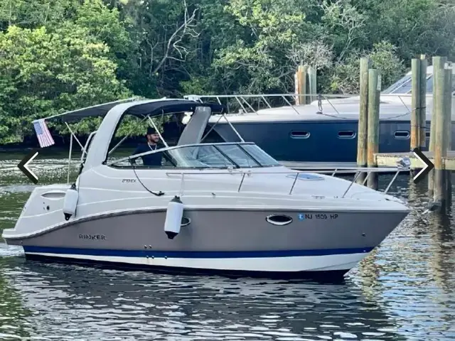 Rinker Express Cruiser 270