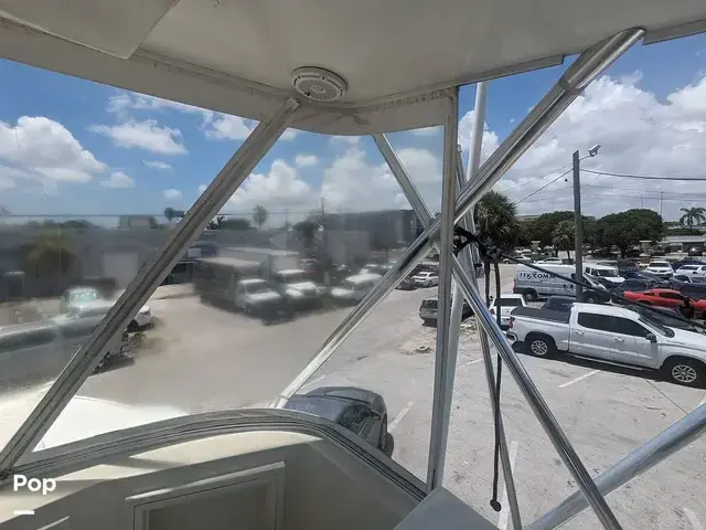 Blackfin 32 Flybridge